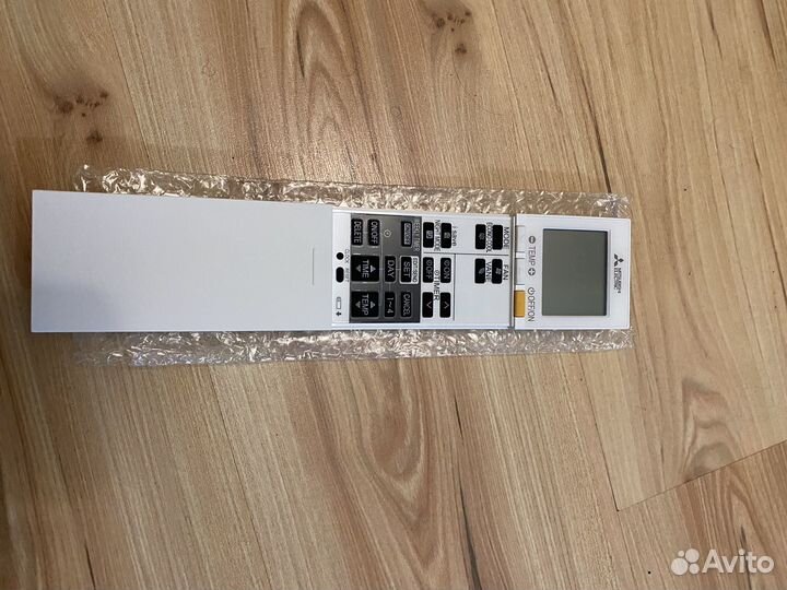 Пульт Mitsubishi Electric SH20B