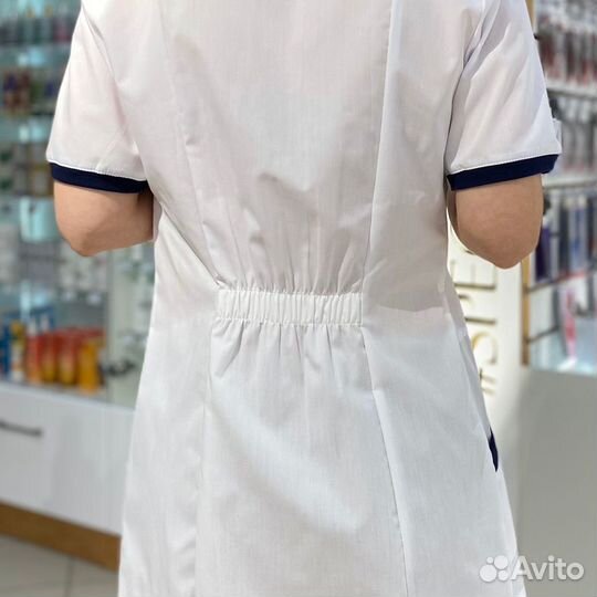 Форма мастера халат белый