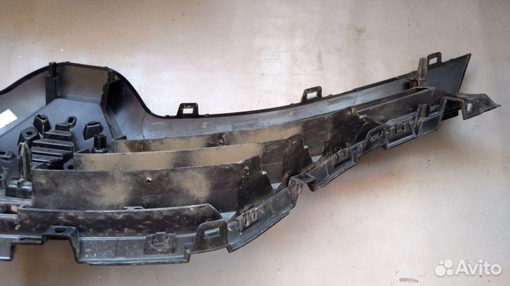 Решетка радиатора Renault Kaptur