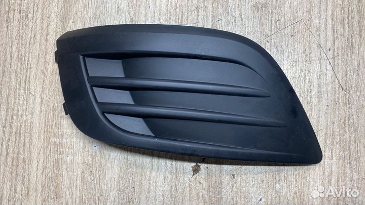 Левая Заглушка птф LADA Largus