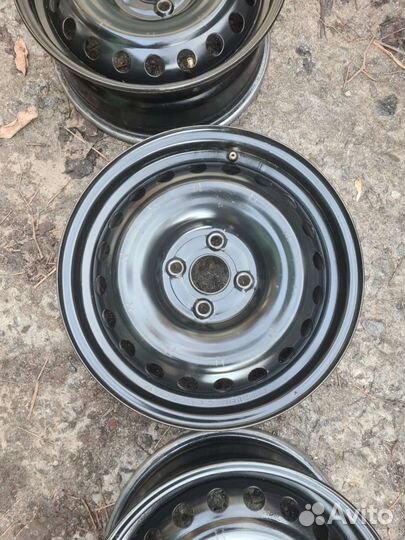 R15 диски 4*100 оригинал Solaris, Rio