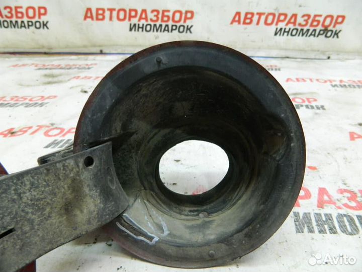 Лючок бензобака для Ford Fiesta 2001-2008г