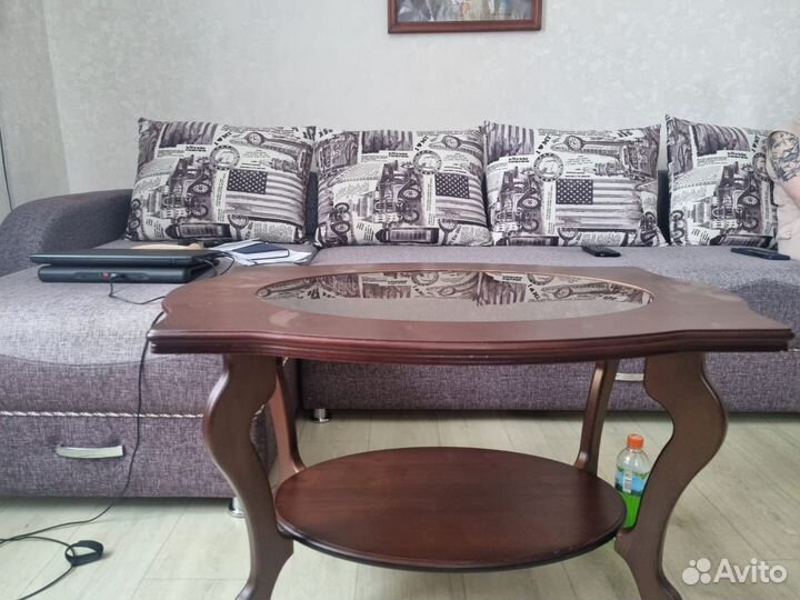 Журнальный столик бу