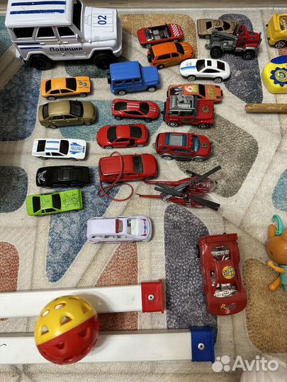 Продам игрушки для мальчика