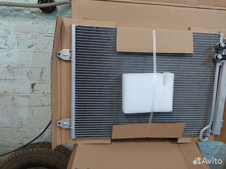Радиатор кондиционера Passat B6, CC