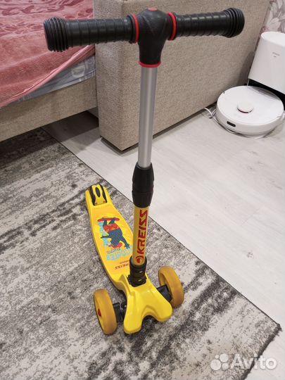 Самокат детский трехколесный