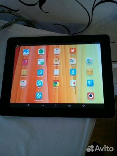 Планшет 9.7