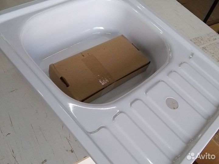 Мойки эмалированные и нержавейка