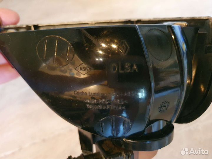 Оригинал фонарь противотуманный левый