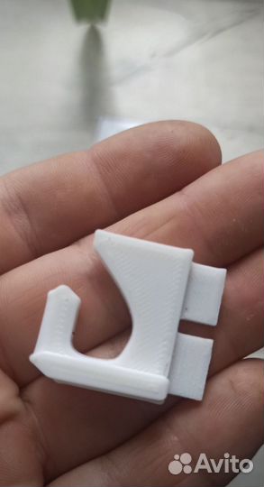 Защелка дверцы кофемашины Simens Bosch