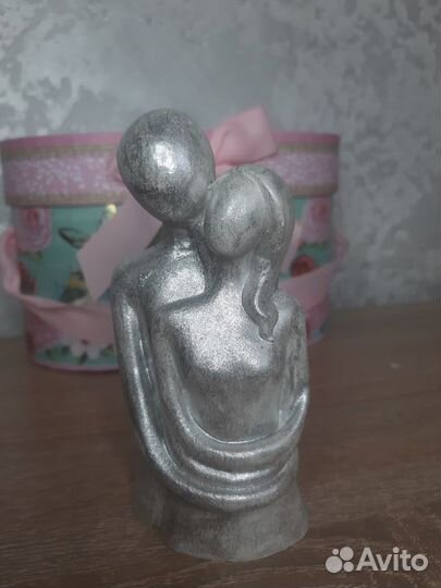 Статуэтка 
