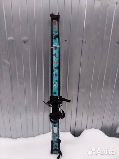 Продам лыжи детские