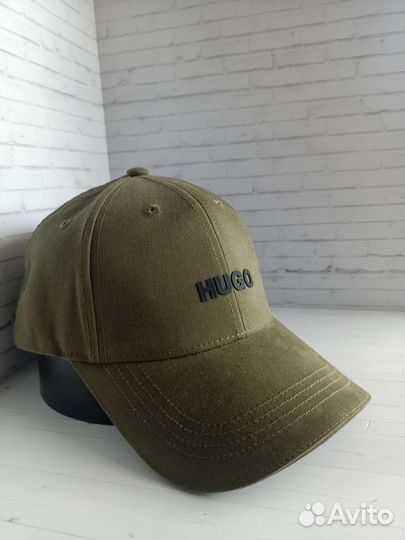 Бейсболка Hugo