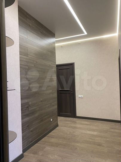 2-к. квартира, 67,9 м², 2/9 эт.