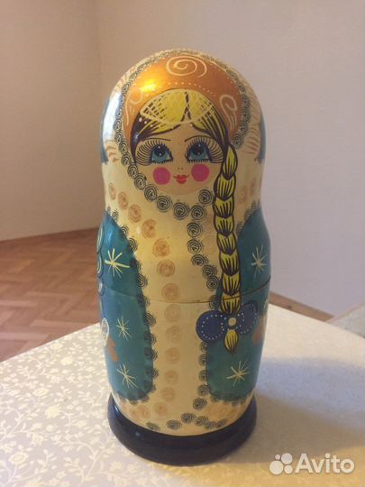 Матрешка высота 35 см (торг уместен)