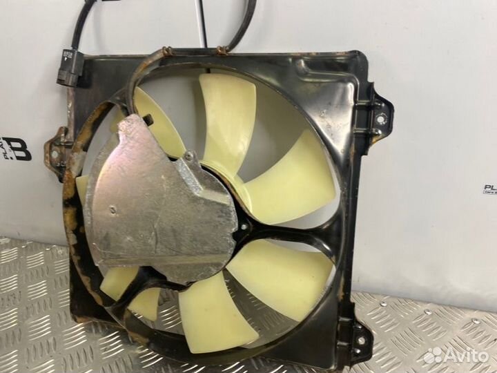 Вентилятор охлаждения радиатора Toyota Rav4 XA20