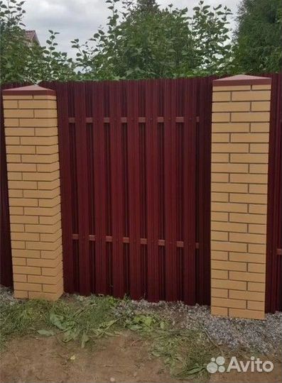 Пикс панель имитирующая кирпичный столб забора