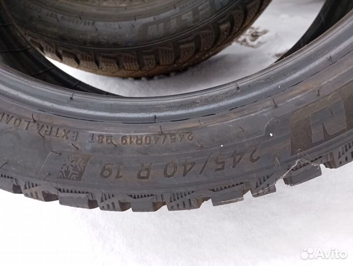 Michelin X-Ice North 4 245/40 R19