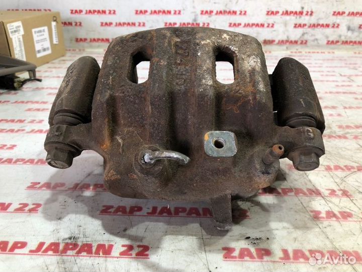 Суппорт передний левый Mitsubishi Challenger K97