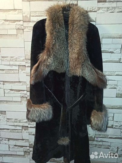 Шуба мутоновая с норкой размер 46-48