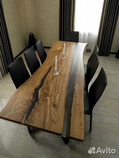 Кухонный стол