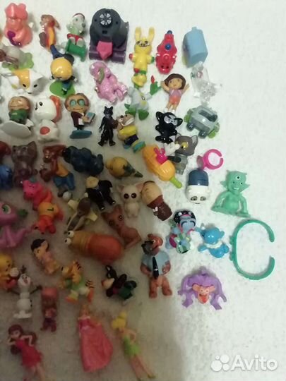 Игрушки из киндера - 90шт