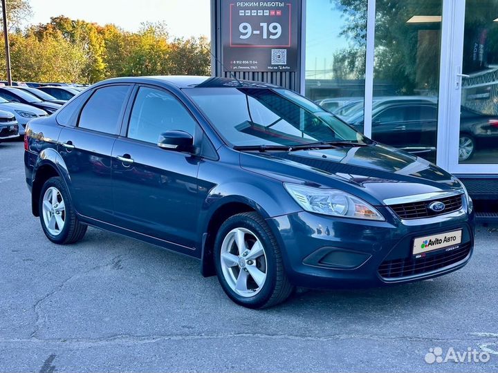 Ford Focus 1.8 МТ, 2010, 180 273 км