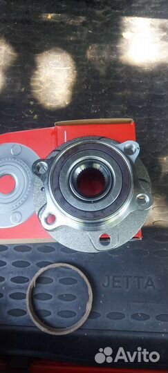 Ступица передняя Wolkswagen jetta 5