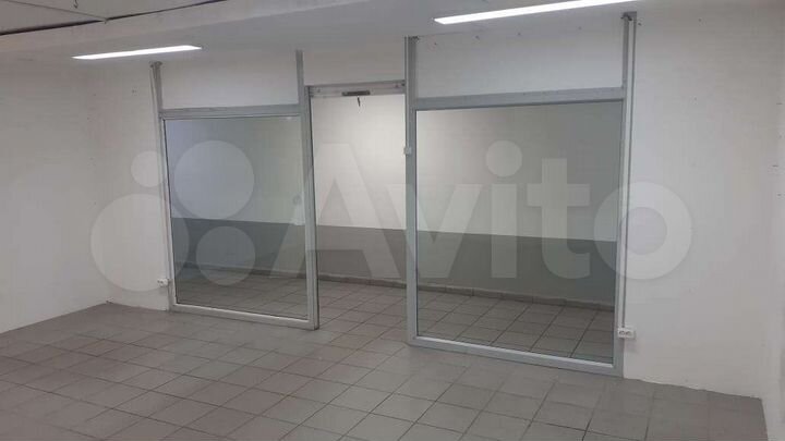 Торговая площадь, 27 м²