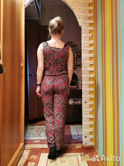 Комбинезон женский