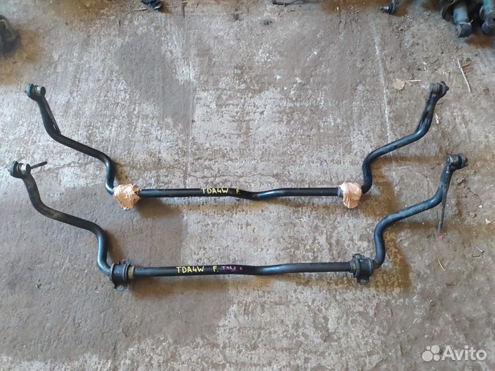 Стабилизатор передний Сузуки Гранд Витара 3