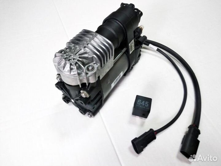 Компрессор пневмы оригинал VW Touareg NF 2010+