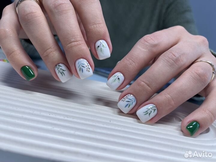 Наращивание ногтей модель