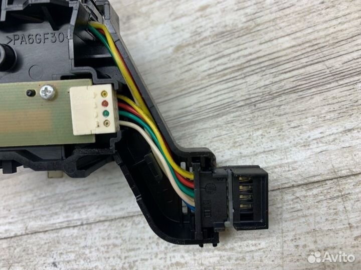 Подрулевой переключатель света Volkswagen Touran