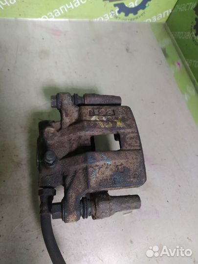 Суппорт задний правый Dodge Caliber