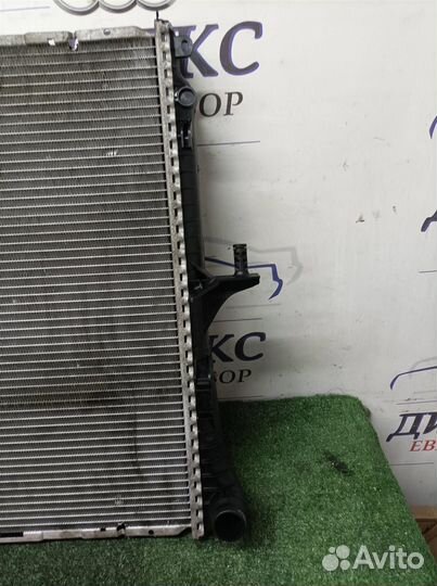 Радиатор основной VW Touareg 2002-2010