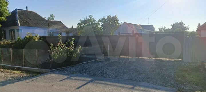 Дом 1120 м² на участке 14 сот.