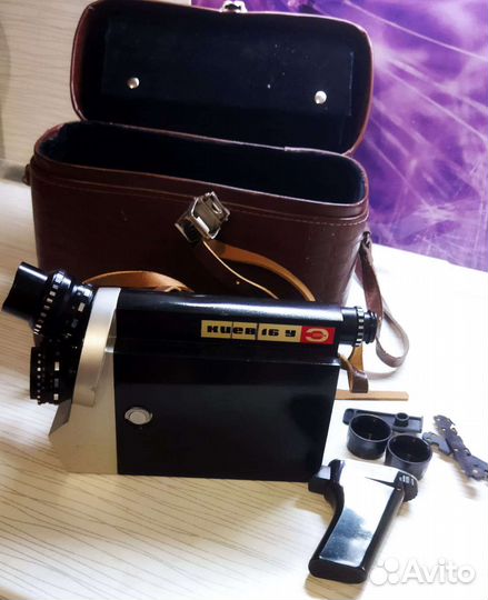 Кинокамера