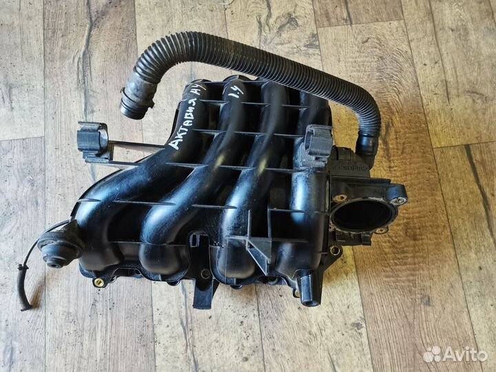 Впускной коллектор Skoda Octavia A4