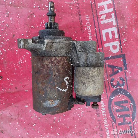 Стартер Volksvagen polo на запчасти