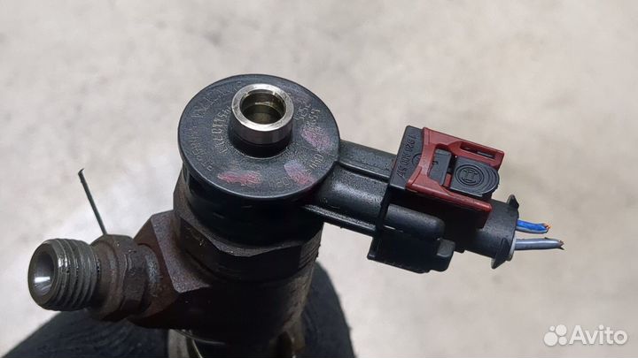 Форсунка топливная Opel Insignia, 2017