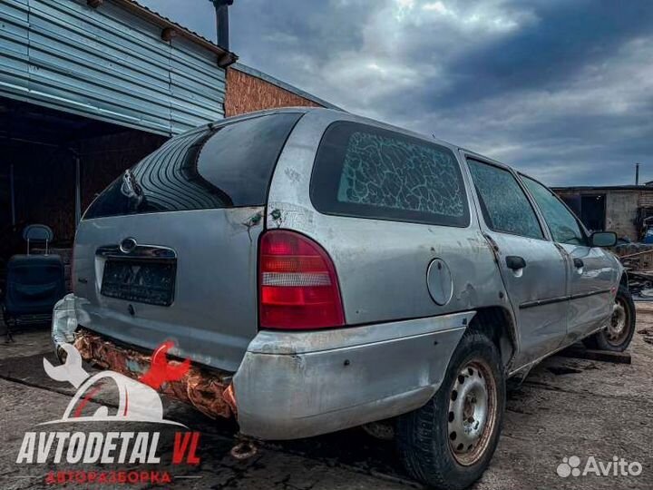 Авто на разбор Ford Mondeo 2 универсал 1.6 1998