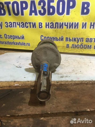 Стойка амортизатора переднего правого Renault Sand