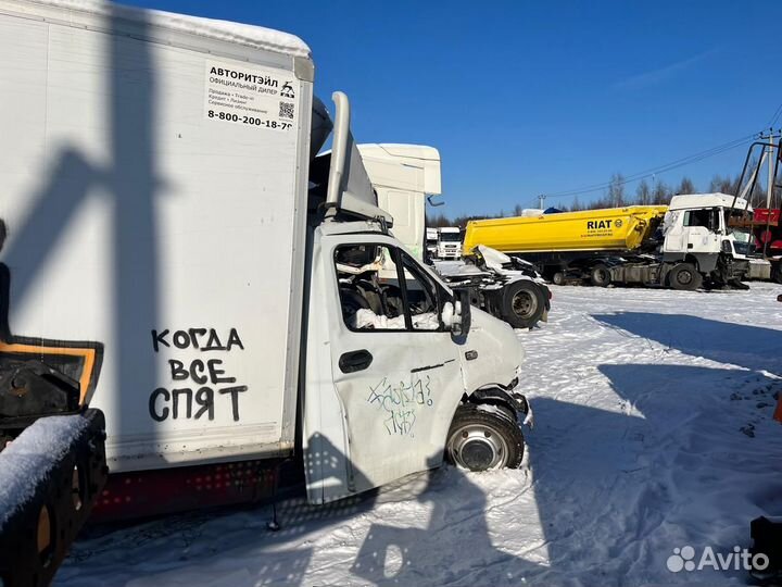 ГАЗ ГАЗель Next 2.7 МТ, 2022, битый, 999 999 км