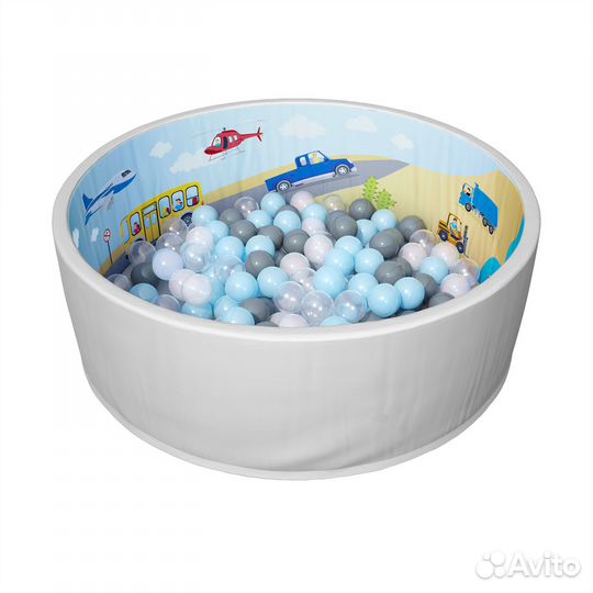 Сухой бассейн с шариками