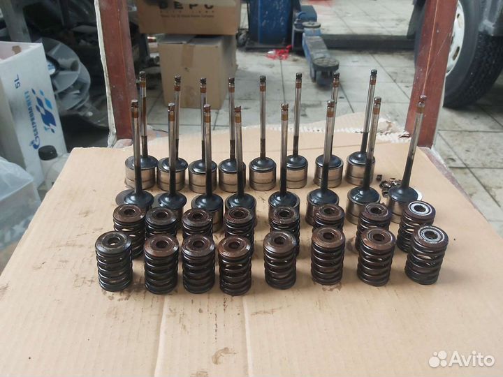Продам комплект гидрокомпенсаторов с клапанами