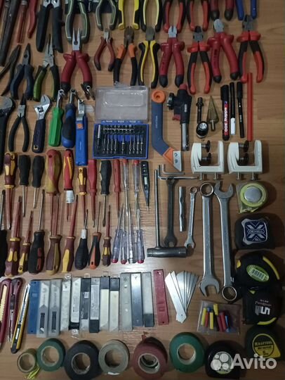 Плоскогубцы,клещи, отвёртки