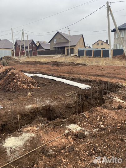 Возводим фундамент