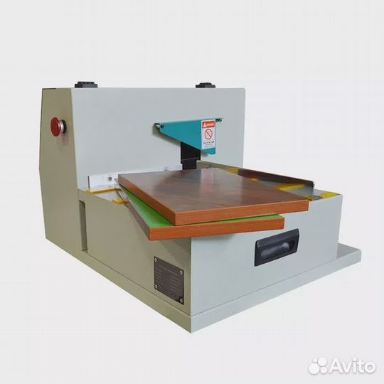 Мебельный станок для обработки углов