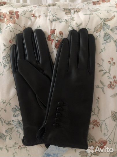 Перчатки женские кожаные